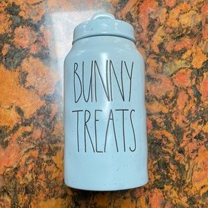NWT Rae Dunn Easter Canister - Bunny Treats